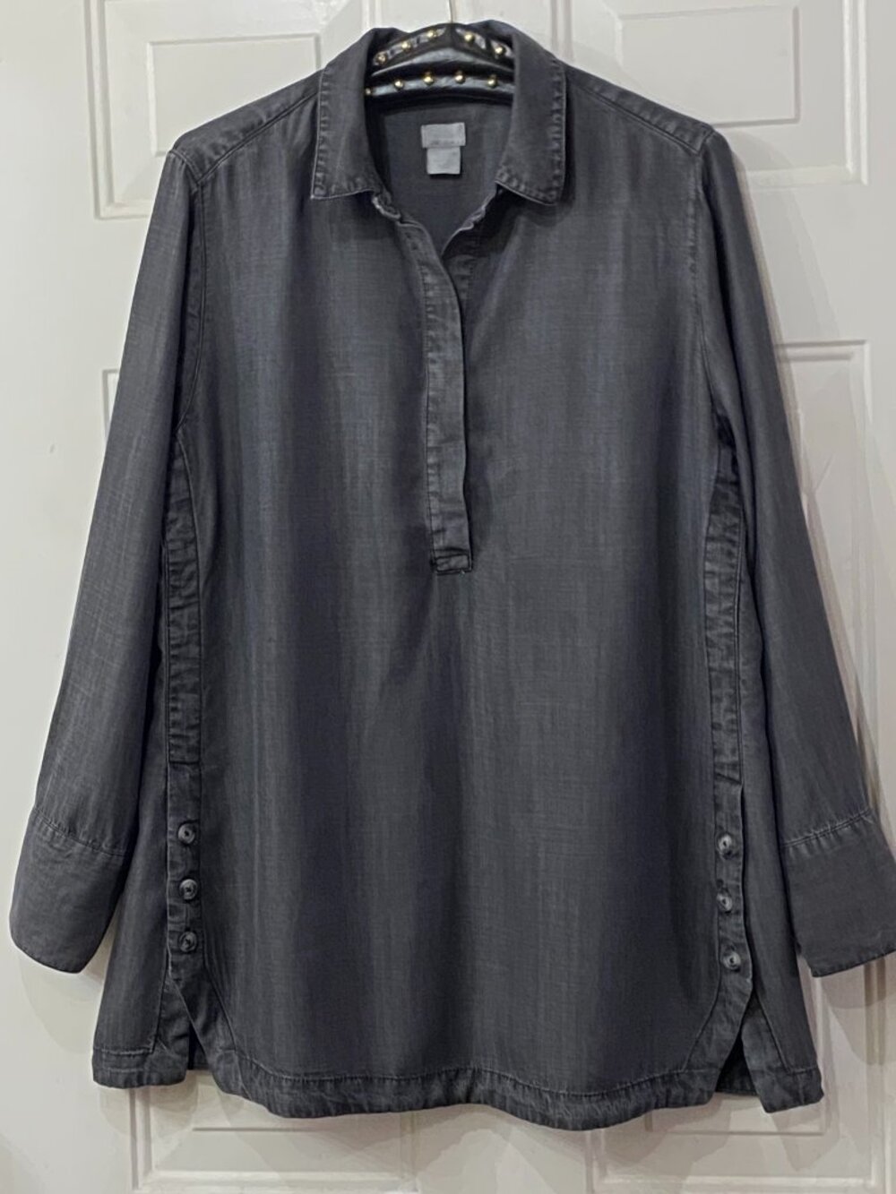 Chicos Tunic Popover Sz 2 (L) Long Sleeve Charcoal Gray Denim Tencel Side Button